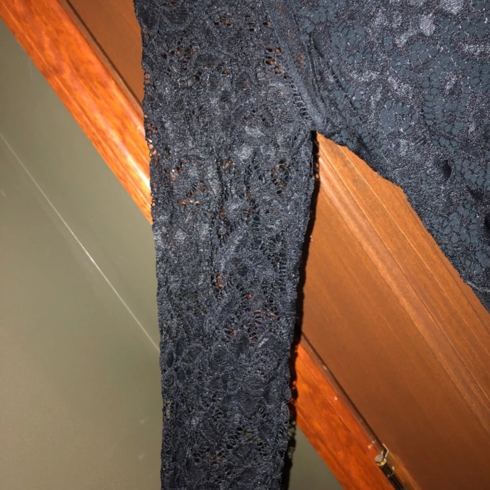 Dress - Picture 3 of 4